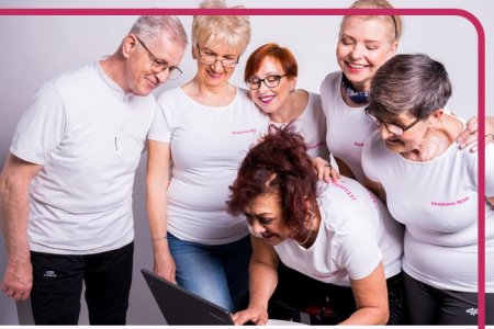 Uniwersytet Trzeciego Wieku online
