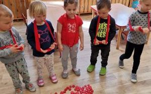 Obchody Dnia Ziemi w przedszkolu im. Przyjaciół Bajek w Wojkowicach (10)
